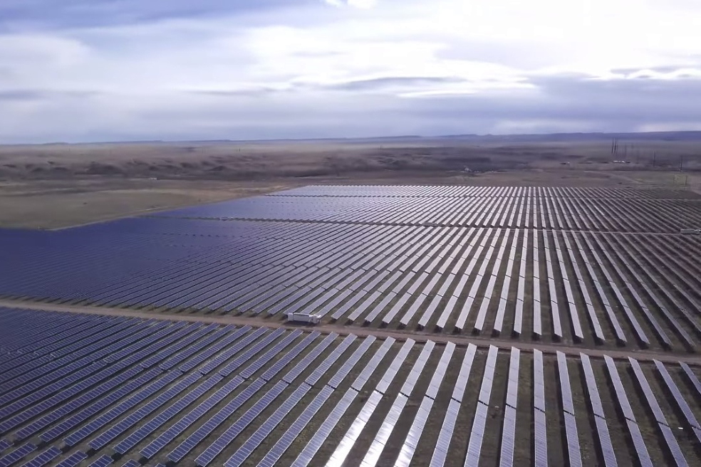 The stage of installation of steel structures includes the assembly and installation of supporting frames for photovoltaic modules and other equipment of the station